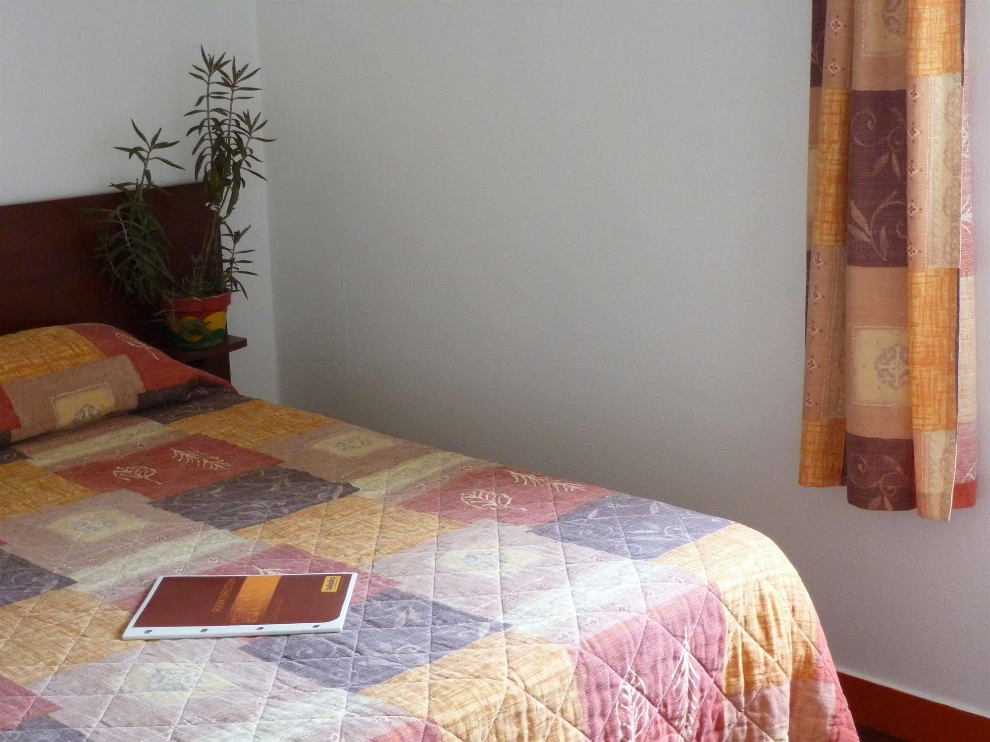 Initial By Balladins Bordeaux / Hotel